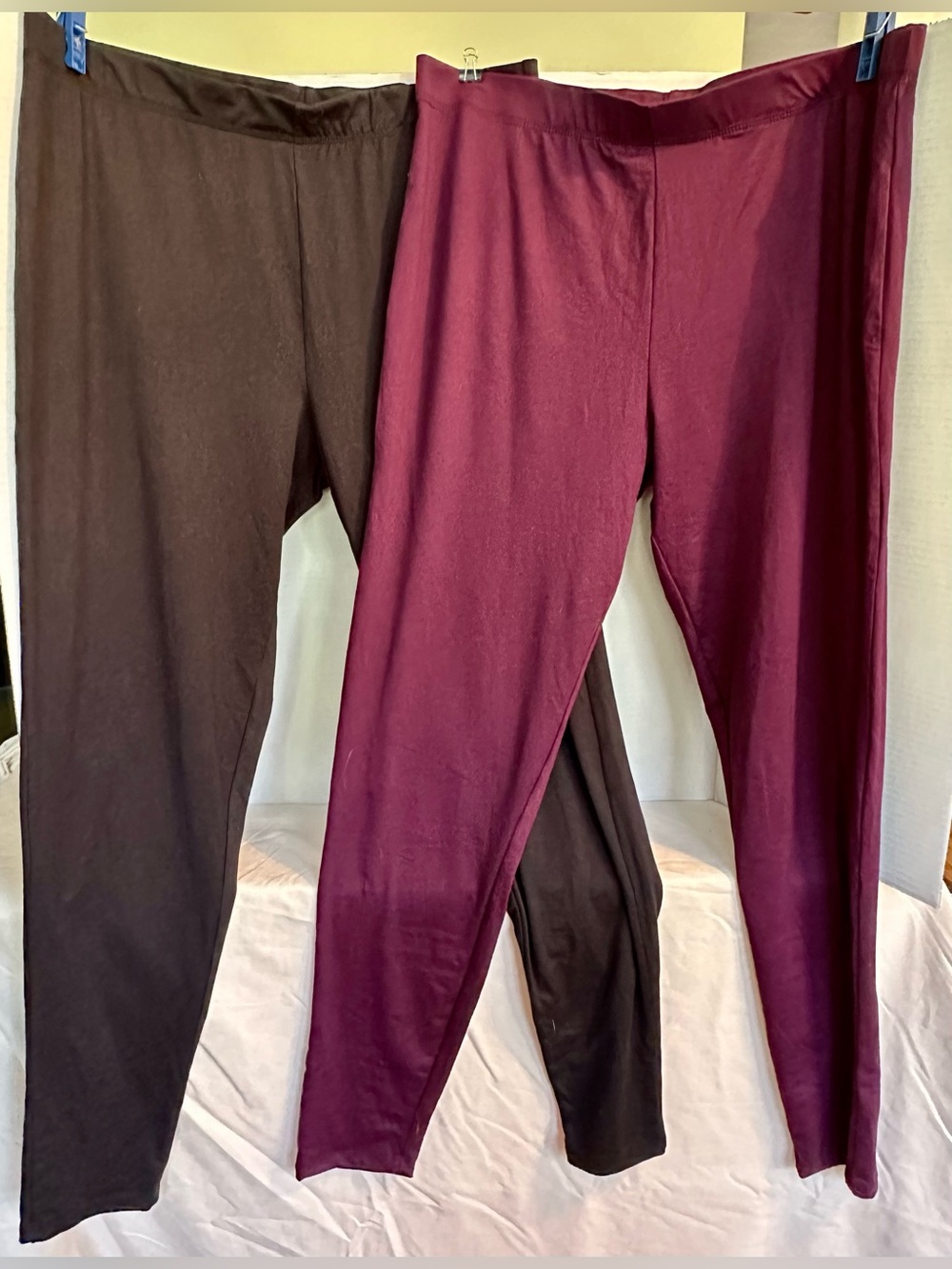 Serra Two-Pack Pull-On Leggings in Plum and Black